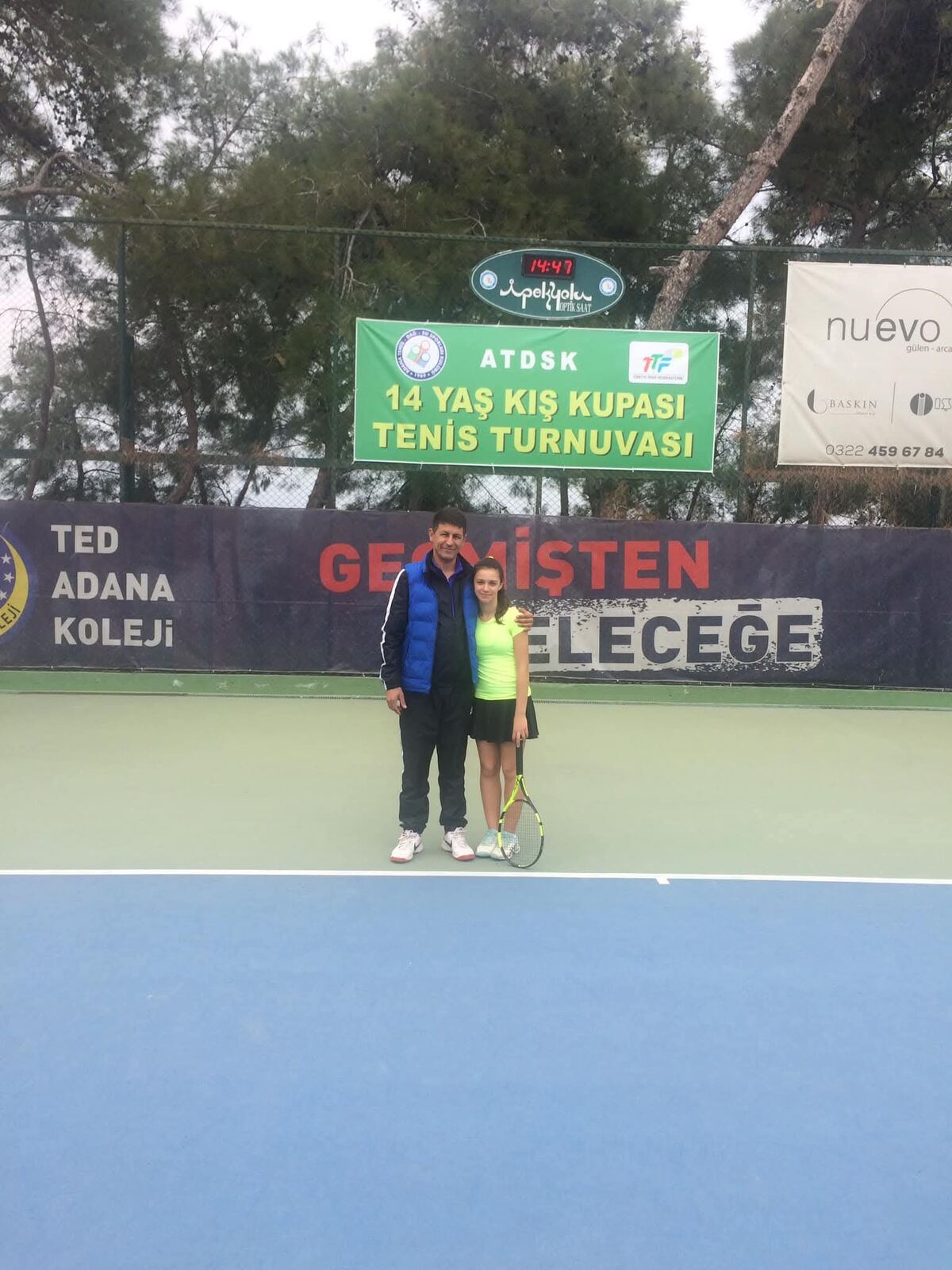 Yetişkin tenis kursu - İzmir